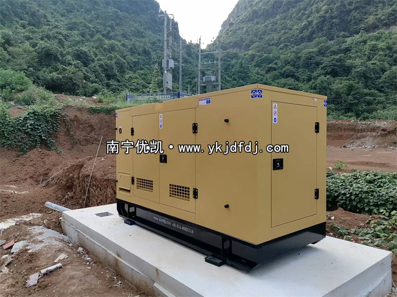 2022年9月24日，50KW、60KW、260KW三臺(tái)柴油發(fā)電機(jī)組發(fā)貨崇左